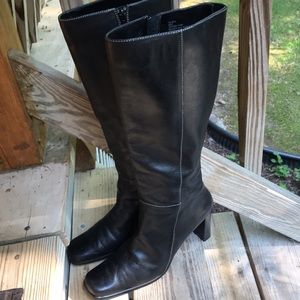 BASS SZ 9 Black Leather Dress Boots